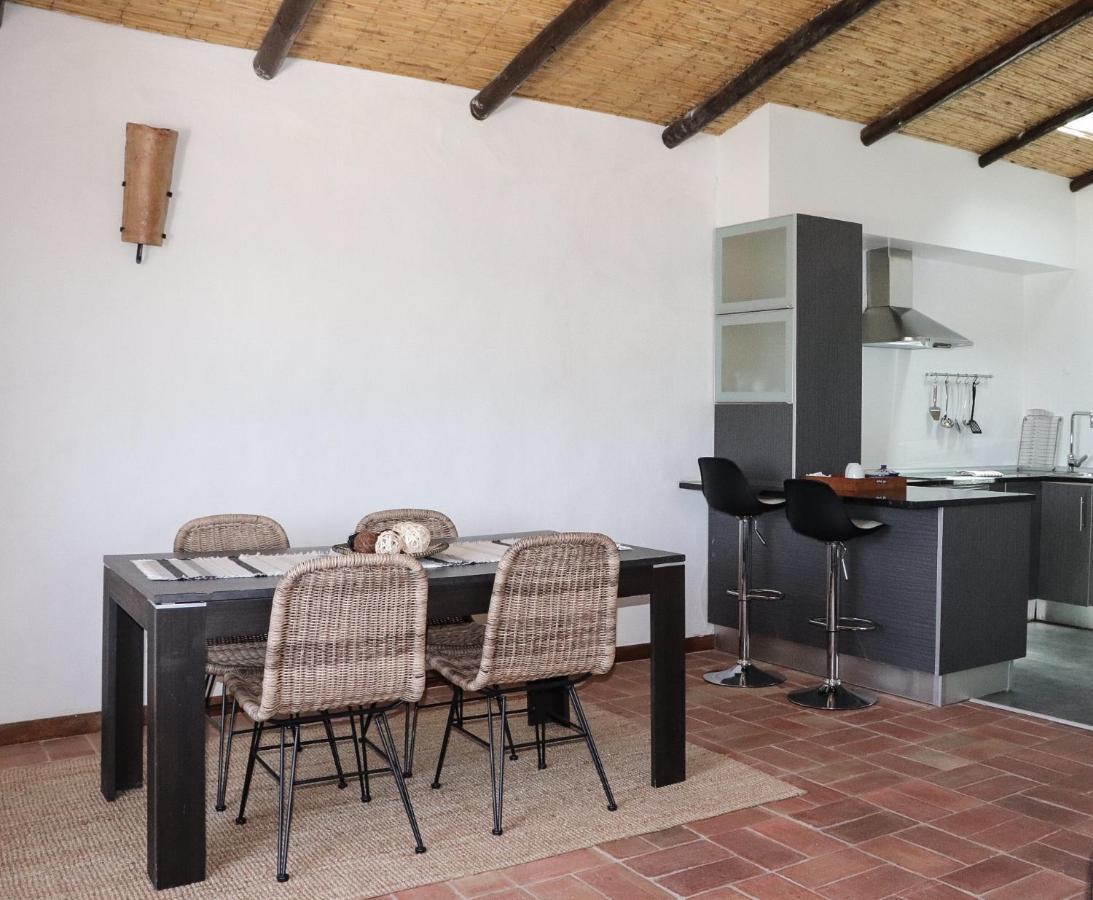 Quinta Do Mel Guest House Albufeira Luaran gambar